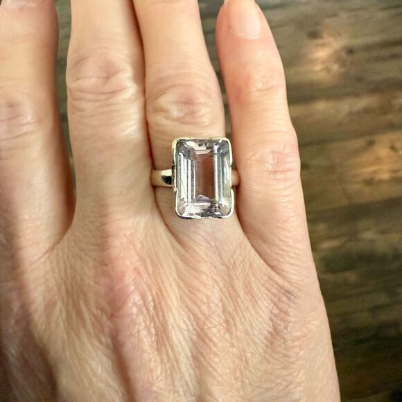 Stunning 5ct Emerald Facted Cut Morganite Statement Ring Sterling Silver Size 7 - Picture 4 of 4